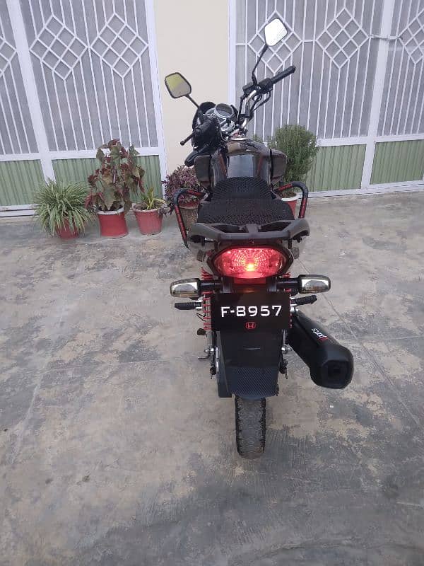 Honda CB150F 2018 Perfect Condition 5