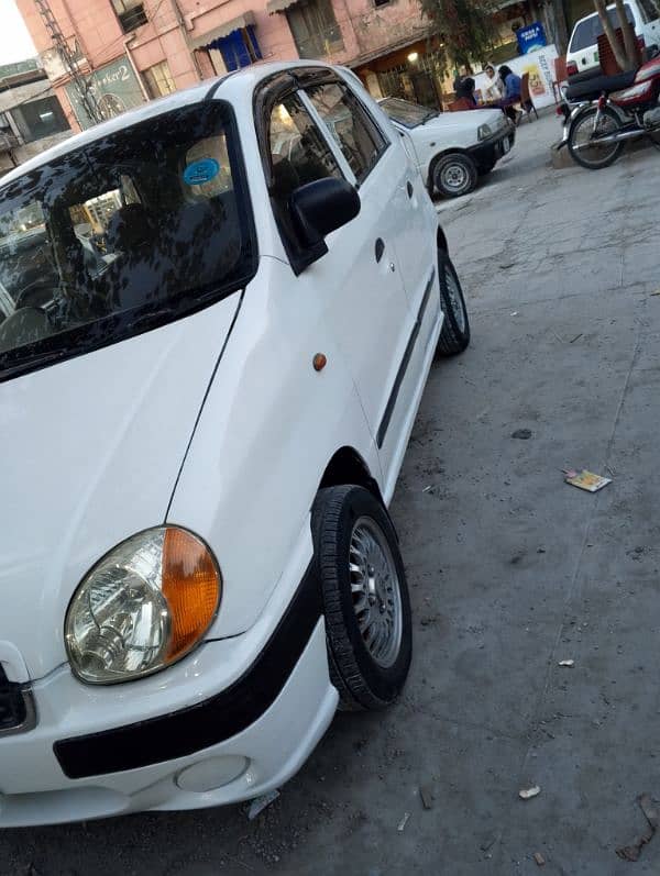 Hyundai Santro 2004 3