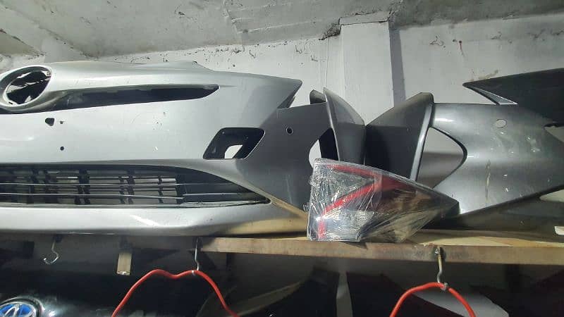 prius 2010 to 2017 : ABS,discpads, and all other spare parts 3