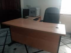 executive office table with side rack