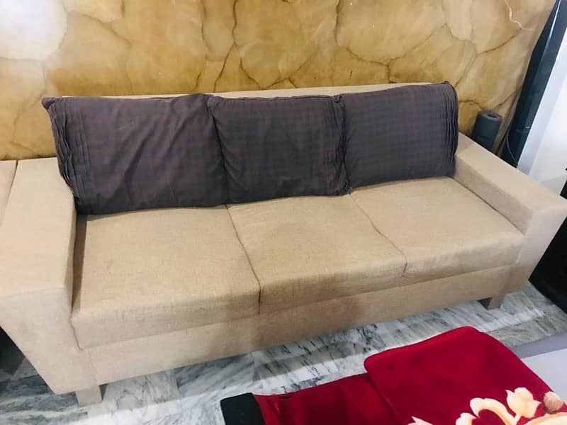 sofa set in very good condition 1