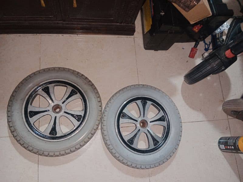 electric wheelchair |tubeless tyre for sale 0