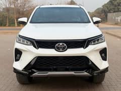 Toyota Fortuner Legender 2023