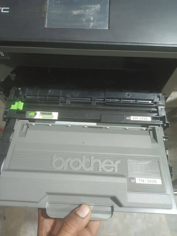 Brother MFC L5700DN model 6