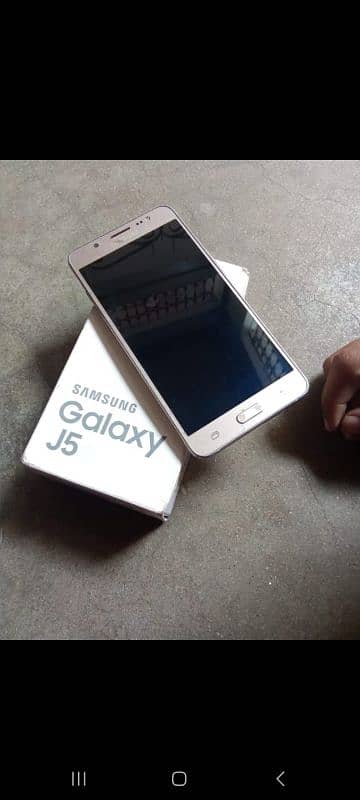 samsung j5 with box and charger pack set 1