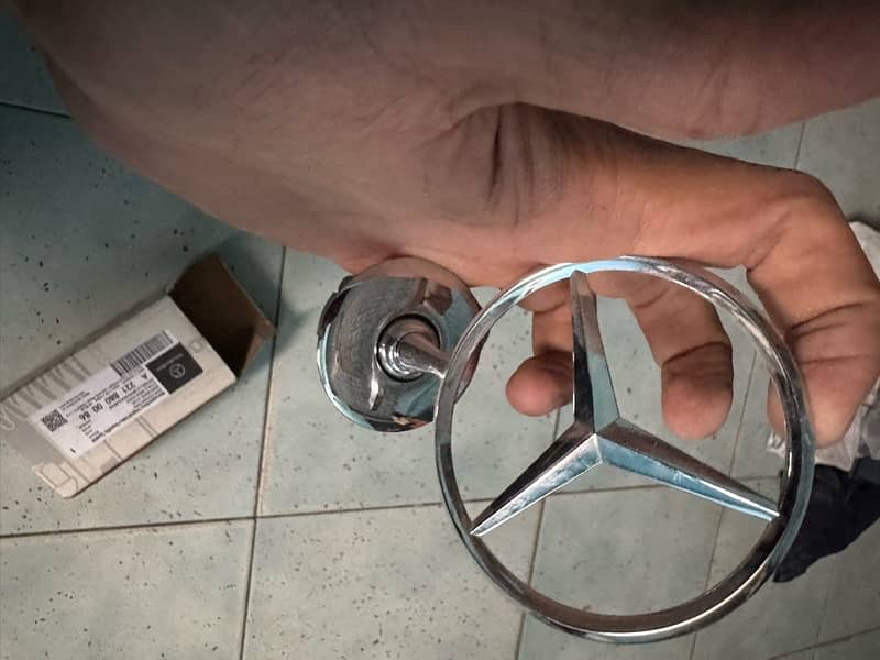 Mercedes benz logo brand new 3