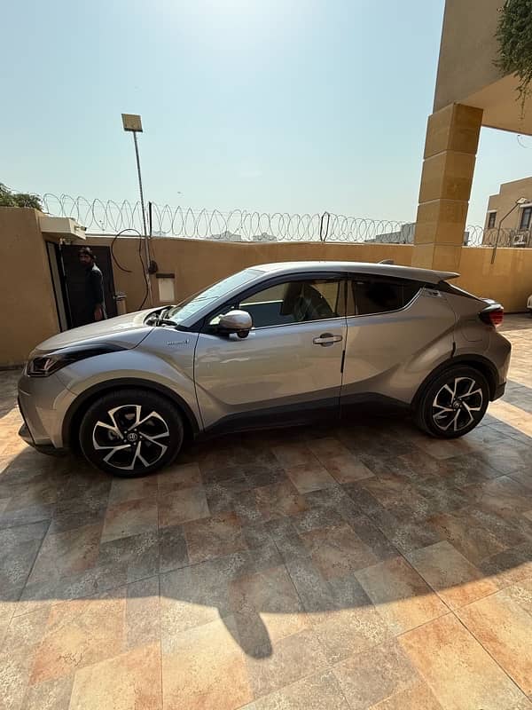 Toyota C-HR G-LED 2019 1