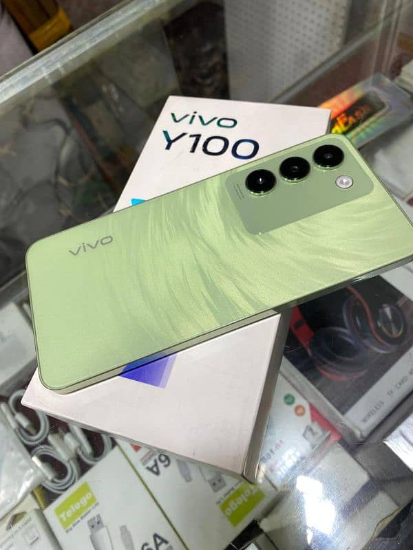 Vivo y100 Mobile Phone 1