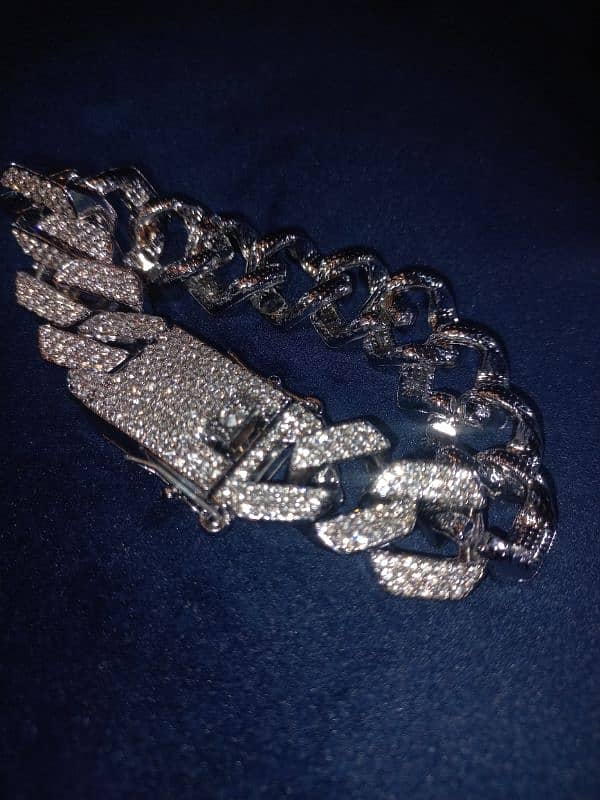 ice out chain 4