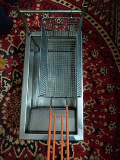 Manual fryer contact Whatsap 03120445235