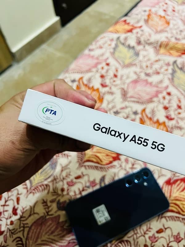 Brand New phone Ha 8Gb Ram 256 GB ROM PTA Approved 7