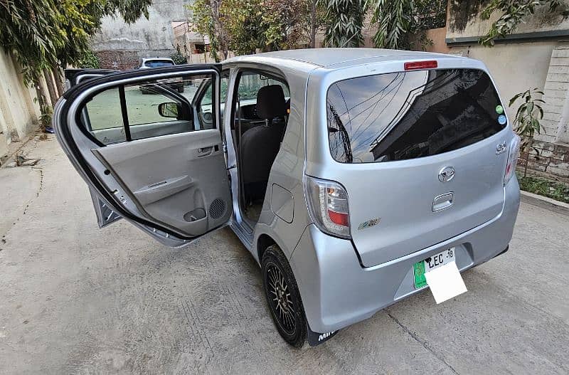 Daihatsu Mira 2014 Reg 2018 well-maintained 5