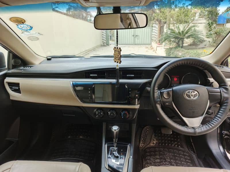 Toyota Altis Grande 2016 8