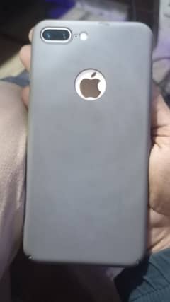 I am selling my I phone 7 plus