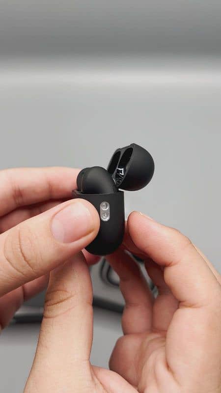 BLACK BEAUTIFUL AIRPODS (WATERPROOF) IN BUDGET 5