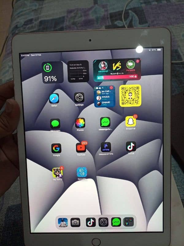 ipad(8th generation) 9