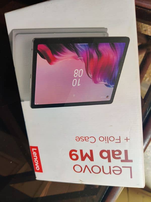 Lenovo tab M9 4