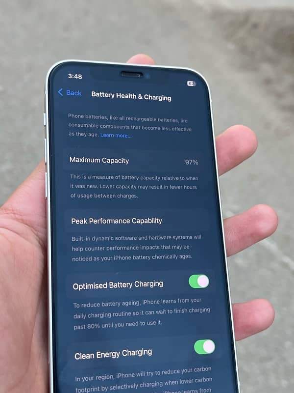 iphone 12 (128GB) 97% Battery health 10/10 waterpack 3