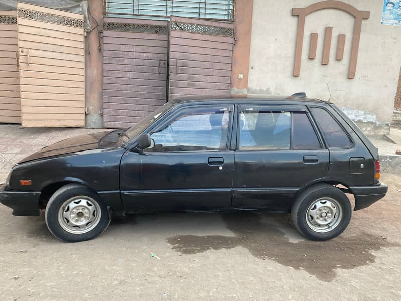 Suzuki Khyber 1991 3