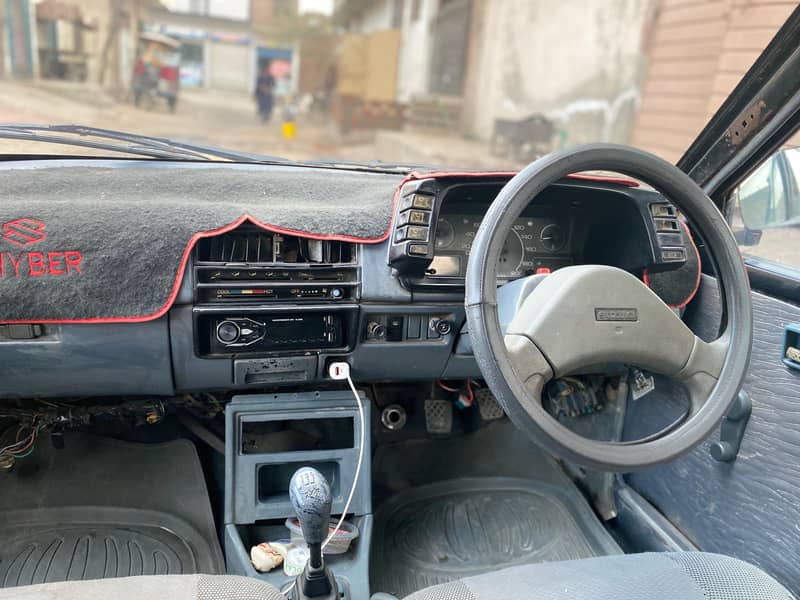 Suzuki Khyber 1991 9