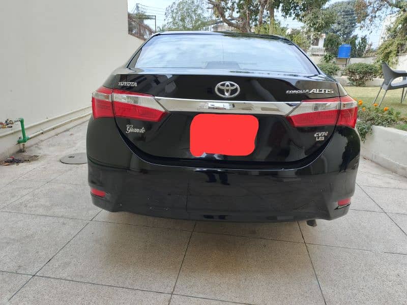 Toyota Altis Grande 2016 1