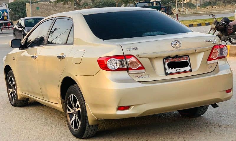 Toyota Corolla GLI 2012 1.6 a/t 12