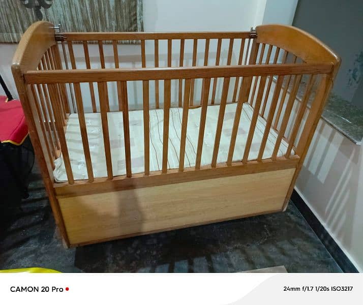 baby cot 1