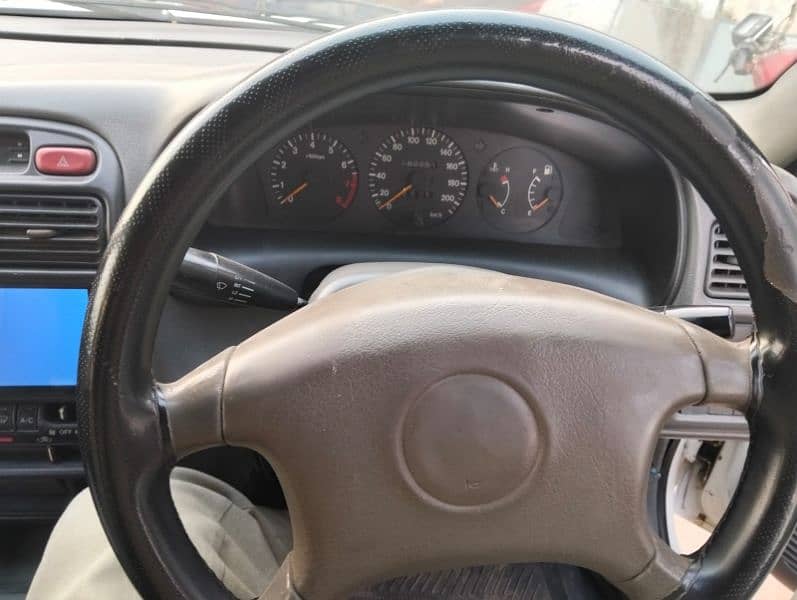 Suzuki Baleno 2004 5