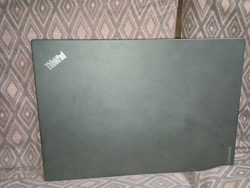 Lenovo thinkpad460s,i5 6th generation. 5