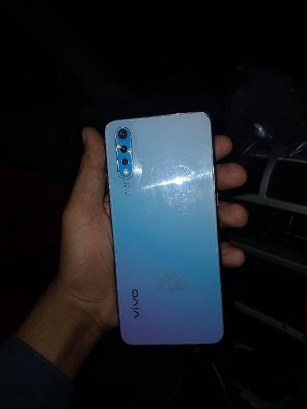 vivo S1 (8 256gb) 2