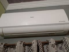 Haier DC inverter Ac 1.5 ton for sale with good condition