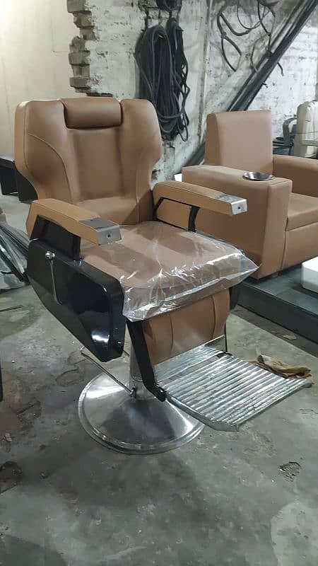 Hydrolic chairs | Barbar Chair | Saloon chair | Makeup Chairs | 11