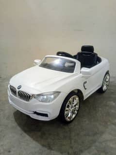 BMW Kids Electric Car O3358O8816O Call/Whatsap. Brand New with Charger