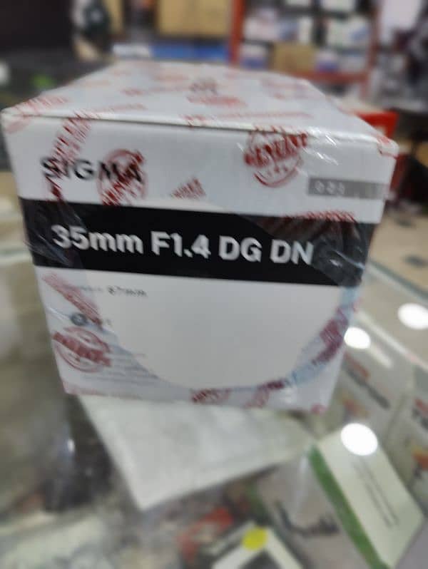 SIGMA 35MM F1.4 DG DN SEALD PACK ONE YEAR OFFICIAL WARRANTY 1