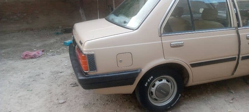 Nissan Sunny 1985 13