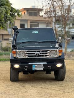 Toyota Land Cruiser 1991