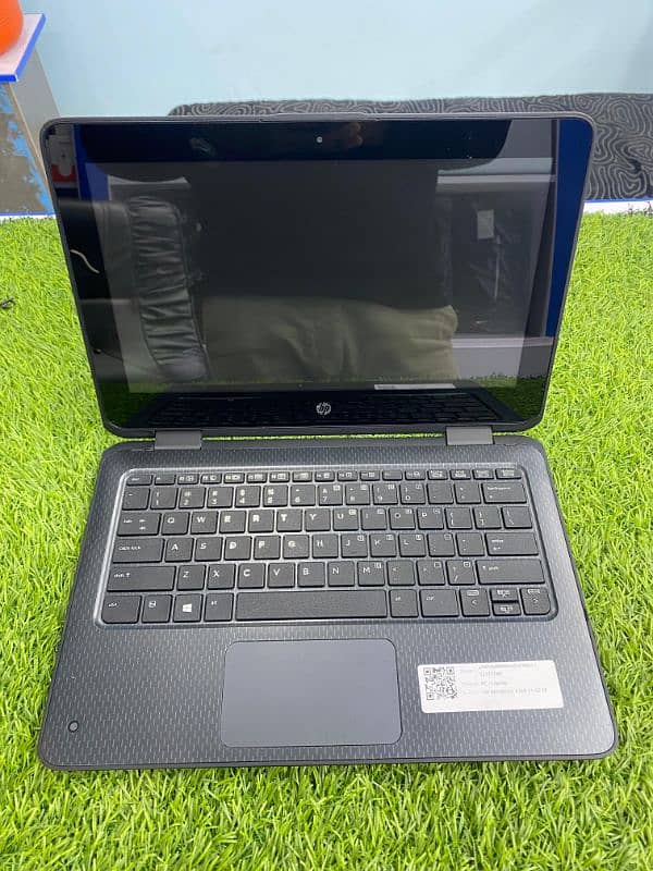 HP ELITEBOOK ( 11e G2) m3 7th generation( 360 touch Screen)(8/128gb) 0