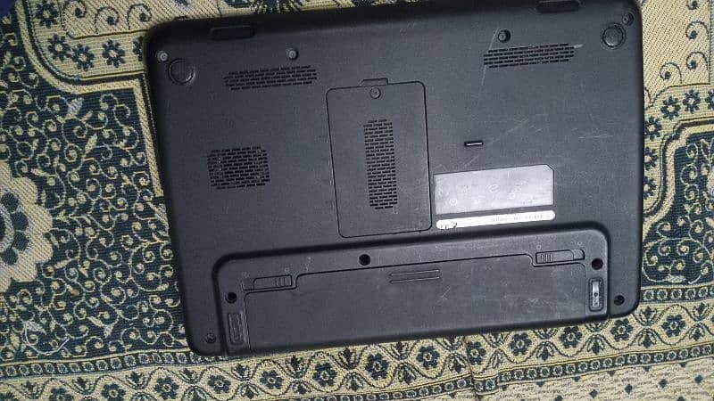 Dell Laptop 4