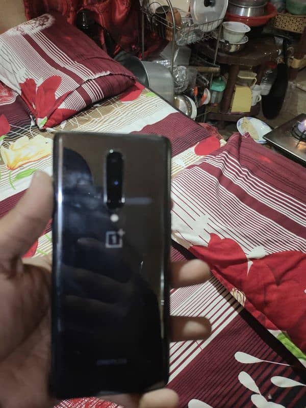 OnePlus 8 5G 1