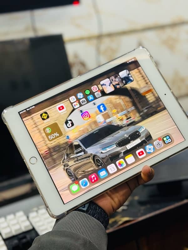 iPad Pro (9.7inch) 0