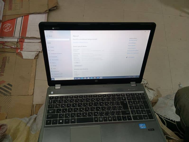 hp laptop cor i3 4 gen 1