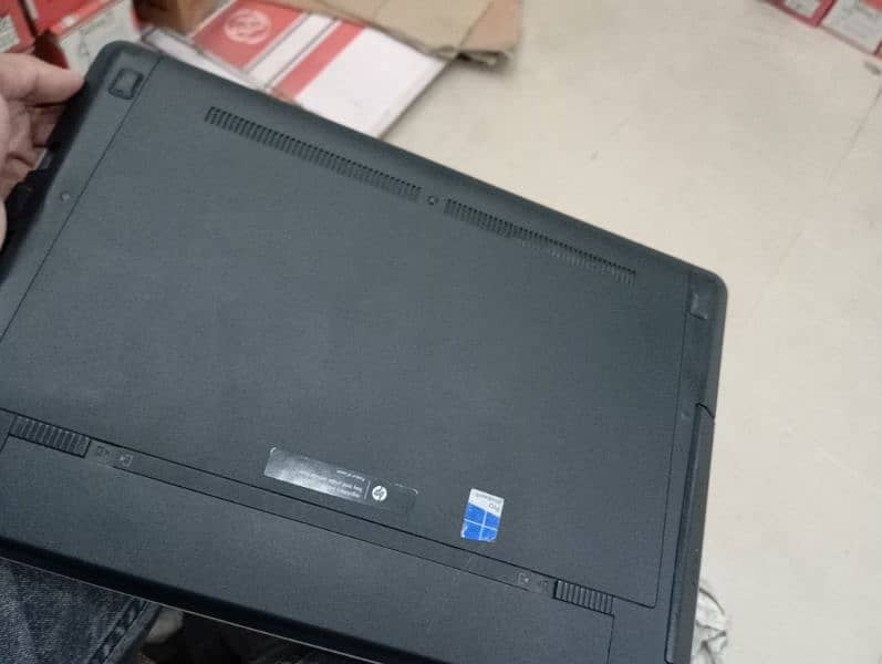 hp laptop cor i3 4 gen 2