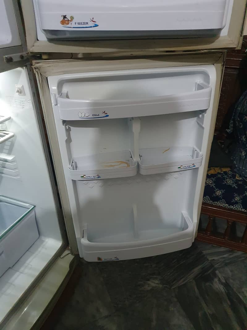 Pel Refrigerator 1