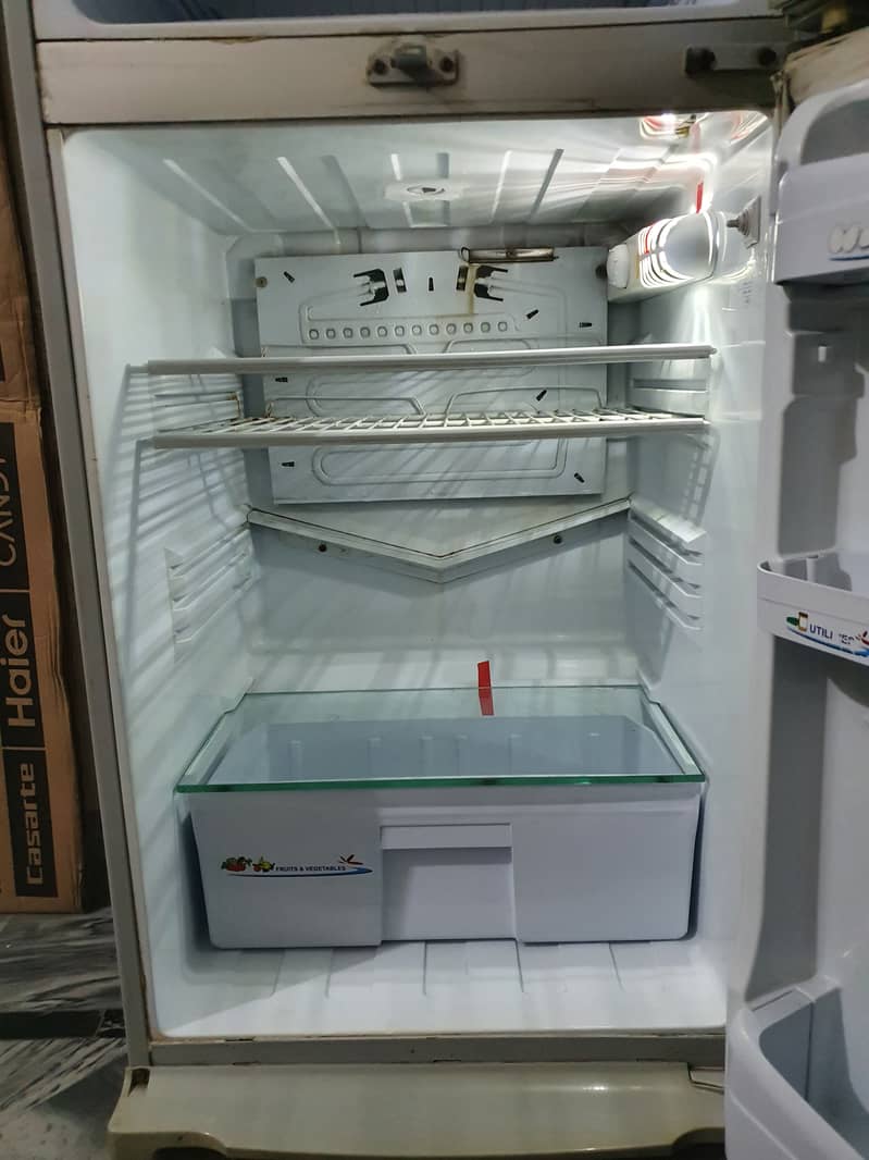 Pel Refrigerator 2