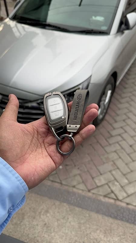 Hyundai Tucson Premium Zinc Alloy Metal & Genuine Leather Key Cover 4