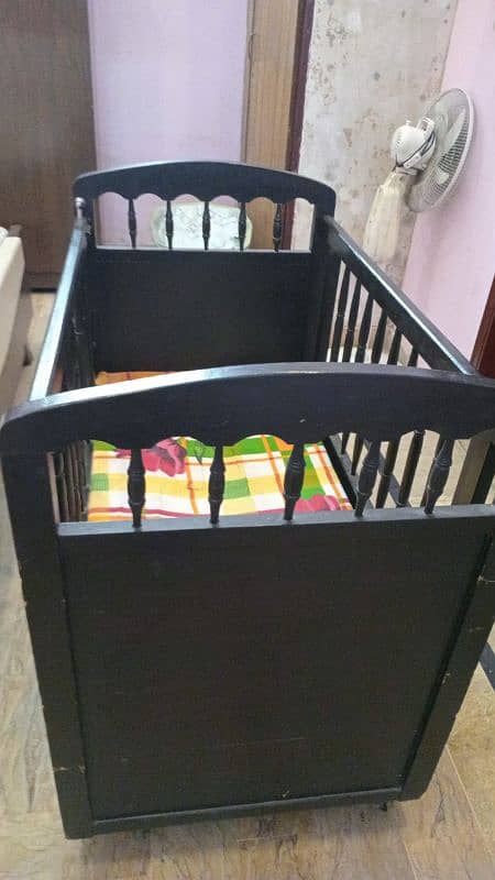 Baby Cot (Perfect condition) 0