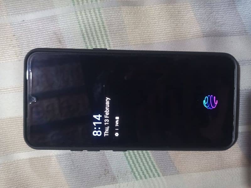 LG V60 thinQ 5G mobile sale in low budget With back cover and charger 4