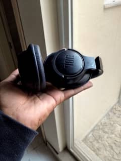 JBL Bluetooth Headphones