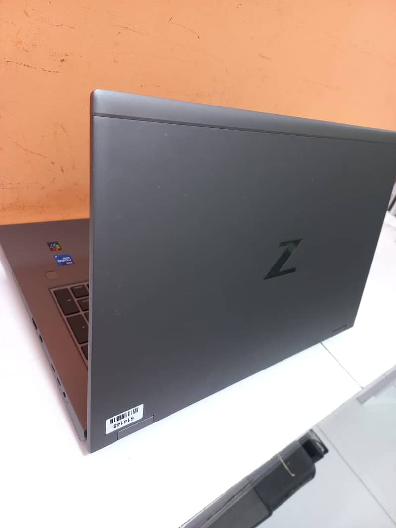 HP ZBook Fury 17.3 inch G8 Workstation 5