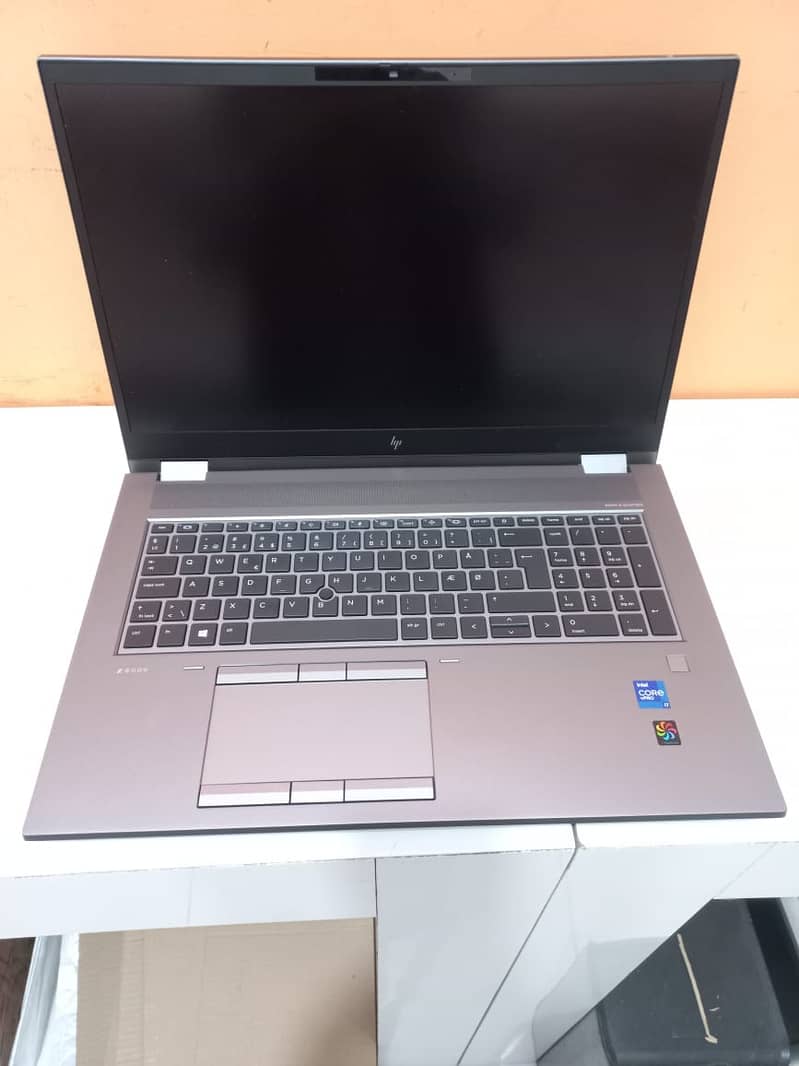 HP ZBook Fury 17.3 inch G8 Workstation 9